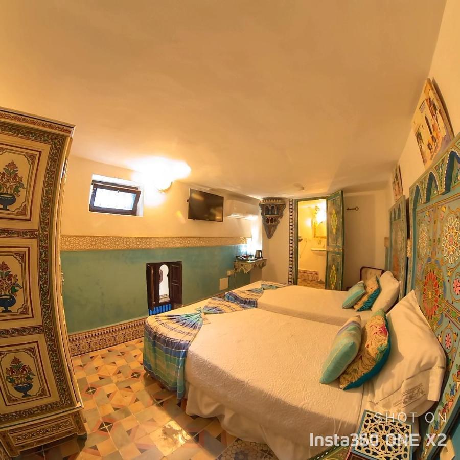 Riad Mil Y Noches Tetuan 3*